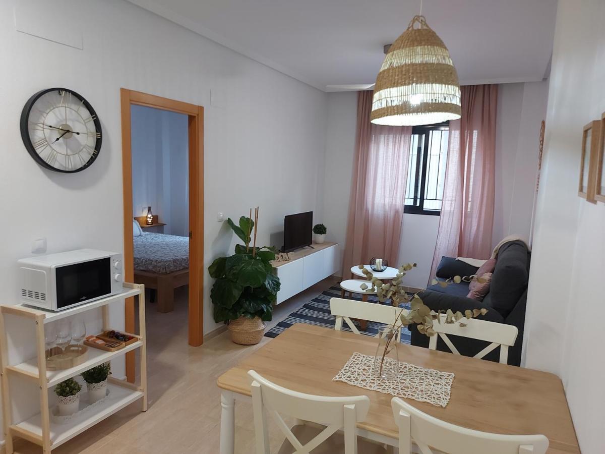 Apartamento En Residencial Con Piscina إل كامبيلو المظهر الخارجي الصورة