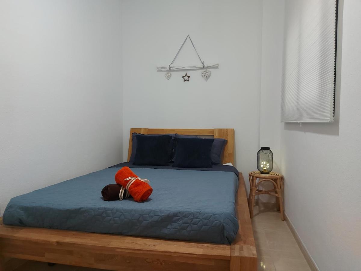 Apartamento En Residencial Con Piscina إل كامبيلو المظهر الخارجي الصورة