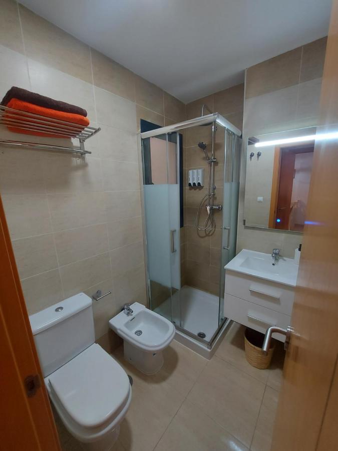 Apartamento En Residencial Con Piscina إل كامبيلو المظهر الخارجي الصورة